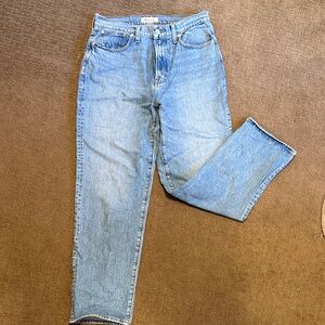 Madewell Perfect Vintage Straight Jeans, Size 28